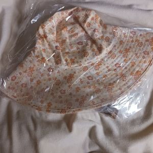 Lack of Color Orange/White Cotton Bucket Hat | S/M | New/Sealed